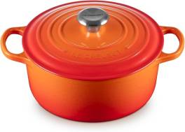 Le Creuset Signature ,   Oala Rotunda din Fonta Emailata cu Capac, O 24 cm, 4.2 L, Culoare Rosu Copt